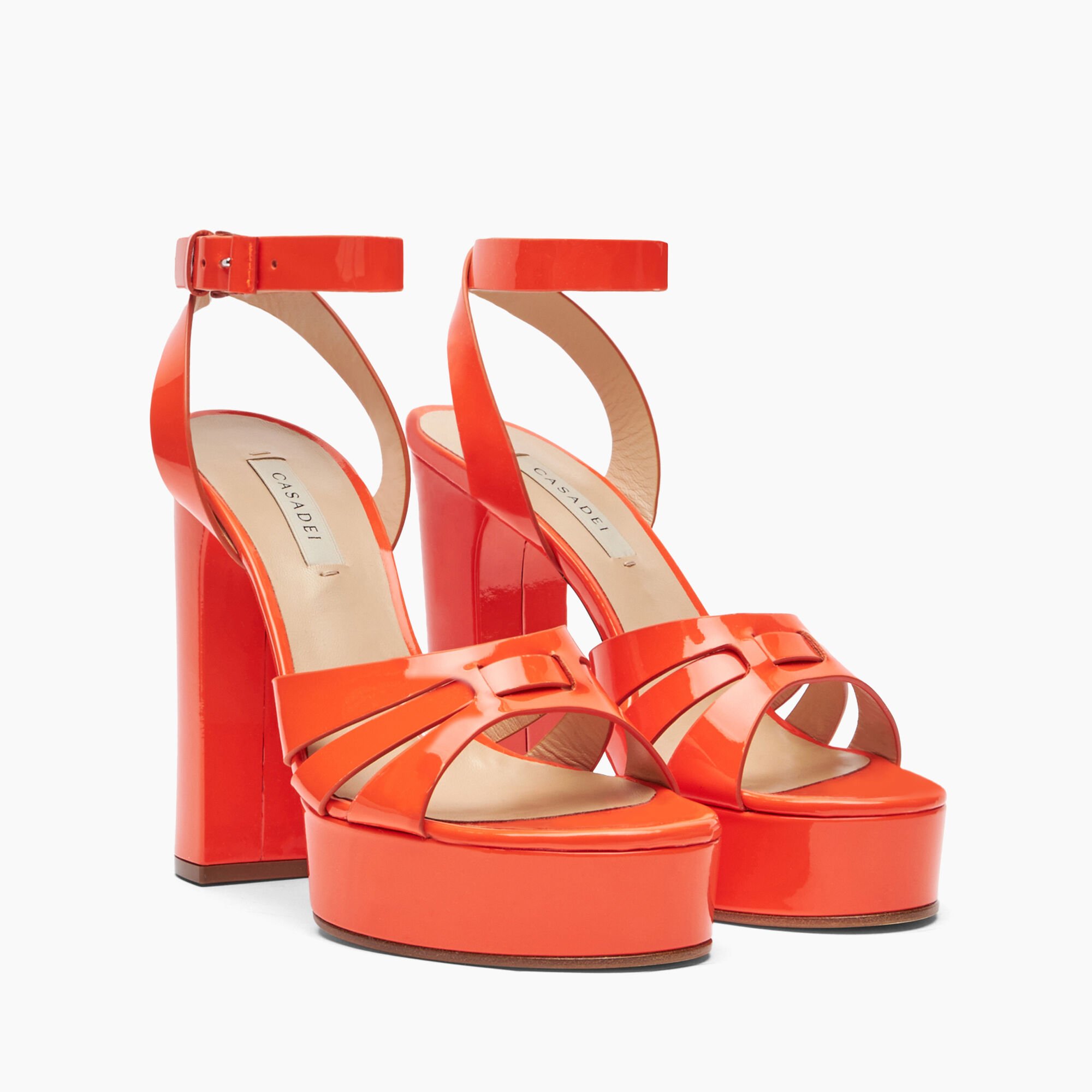 Casadei Betty Patent Leather Platform Sandals توليب 1L219X1201TIFFA