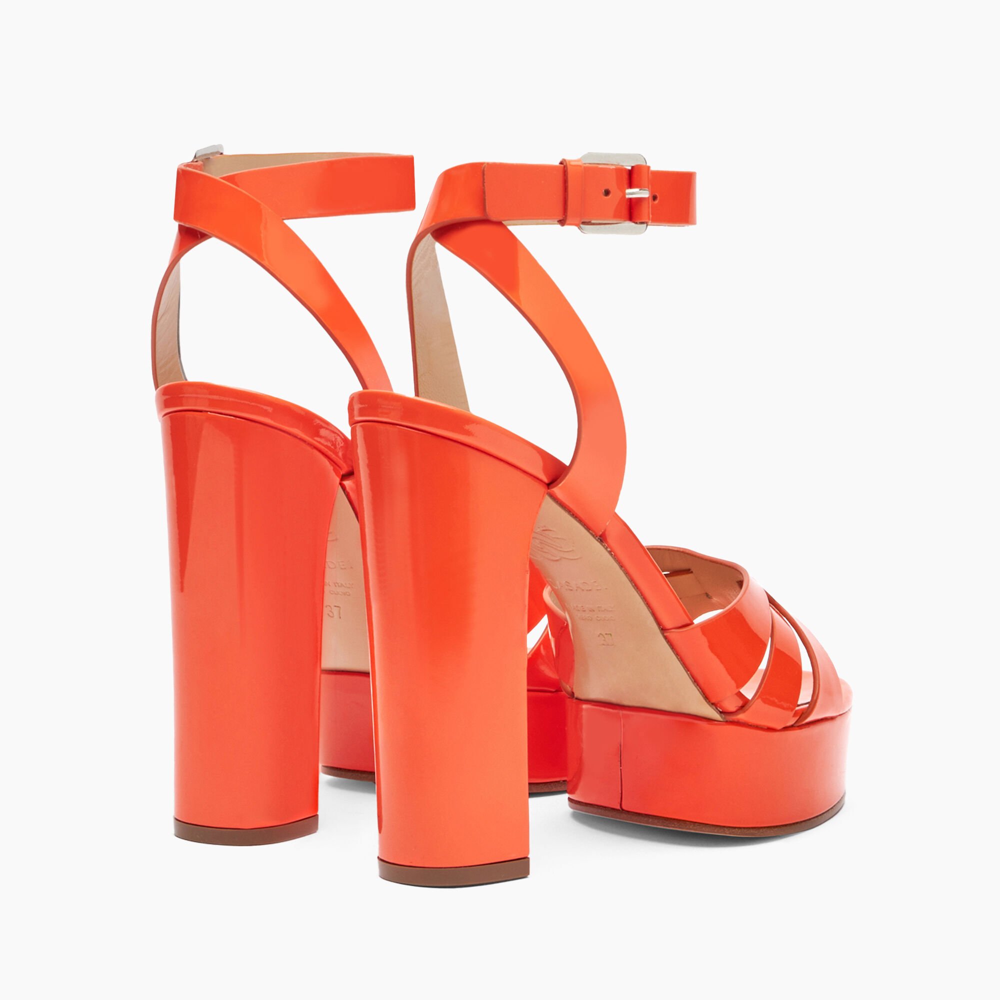 Casadei Betty Patent Leather Platform Sandals توليب 1L219X1201TIFFA