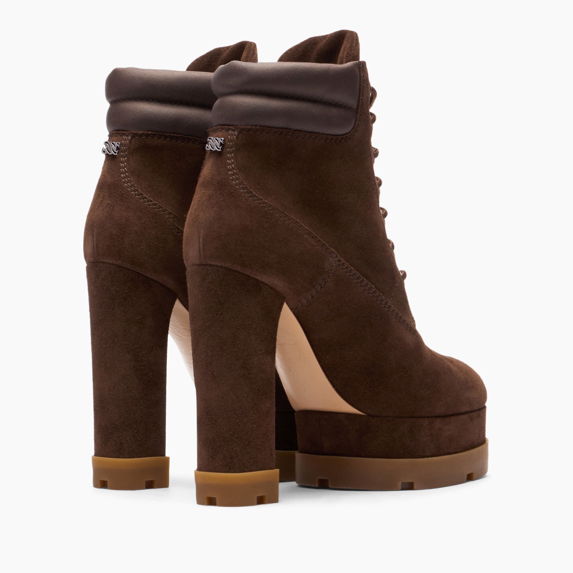 Casadei Nancy Laced Suede Ankle Boots حليبي 1R461Y1201C1833