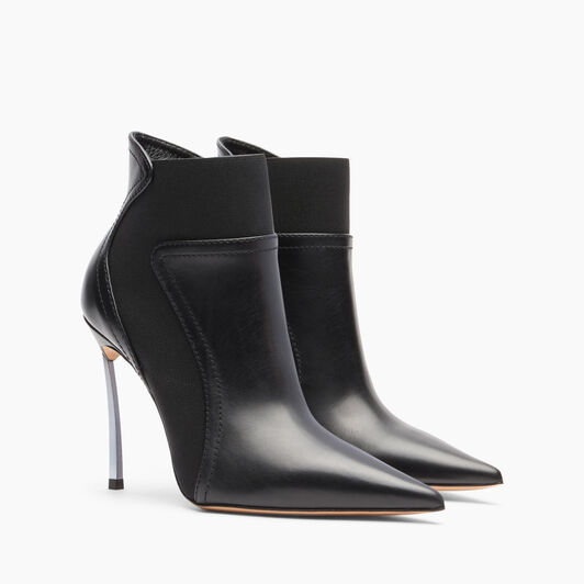 Casadei Blade Leather Ankle Boots Nero 1R466Y100MC0853