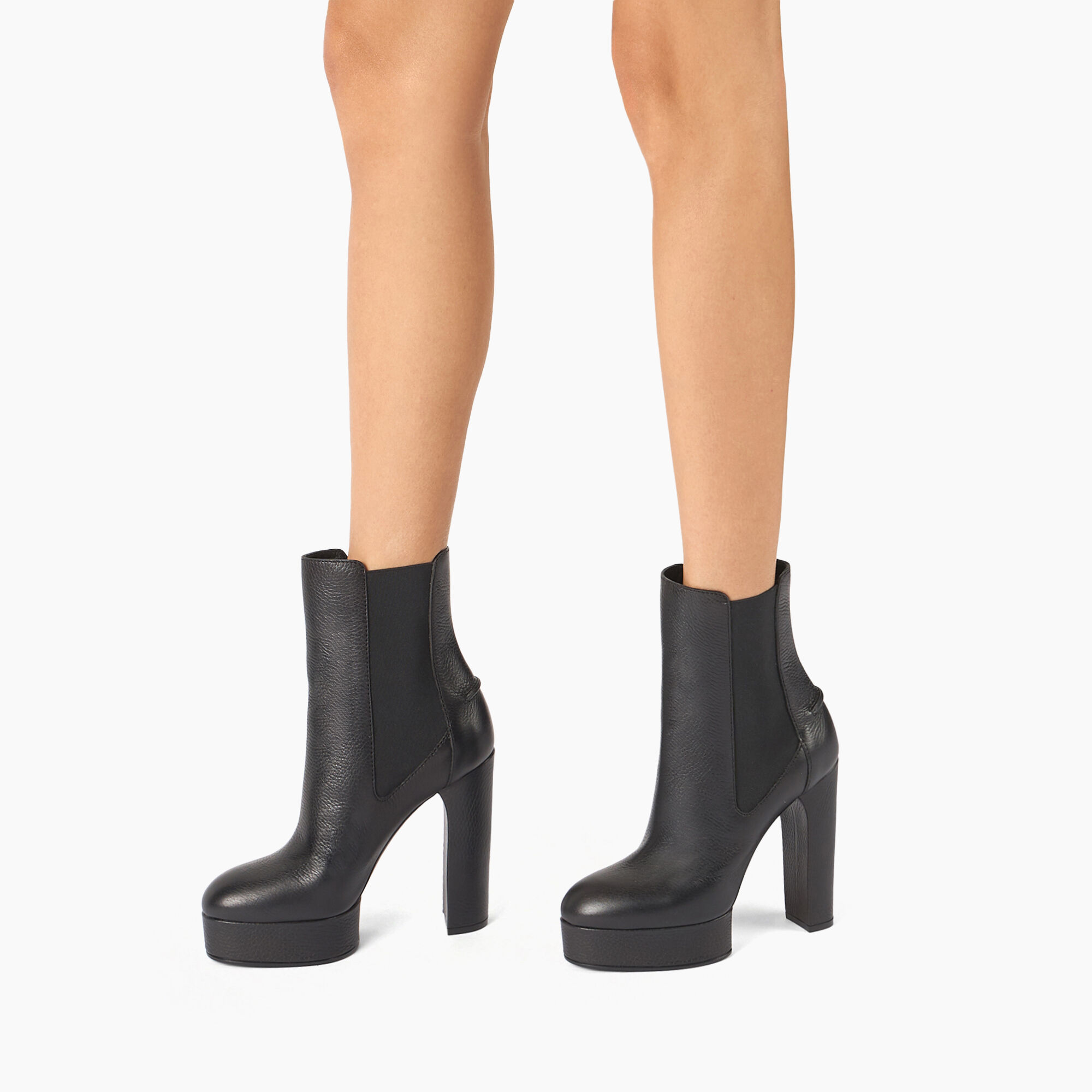 Casadei Betty Leather Ankle Boots أسود 1R472Y1201STATU