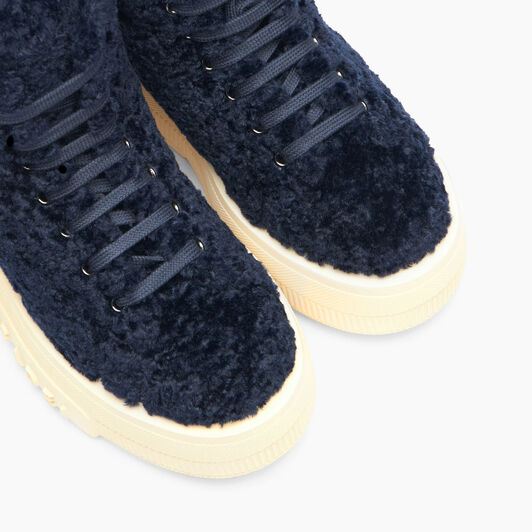 Casadei Nexus Senales Faux Fur Sneakers نايت سكاي 2X976W0701C2188